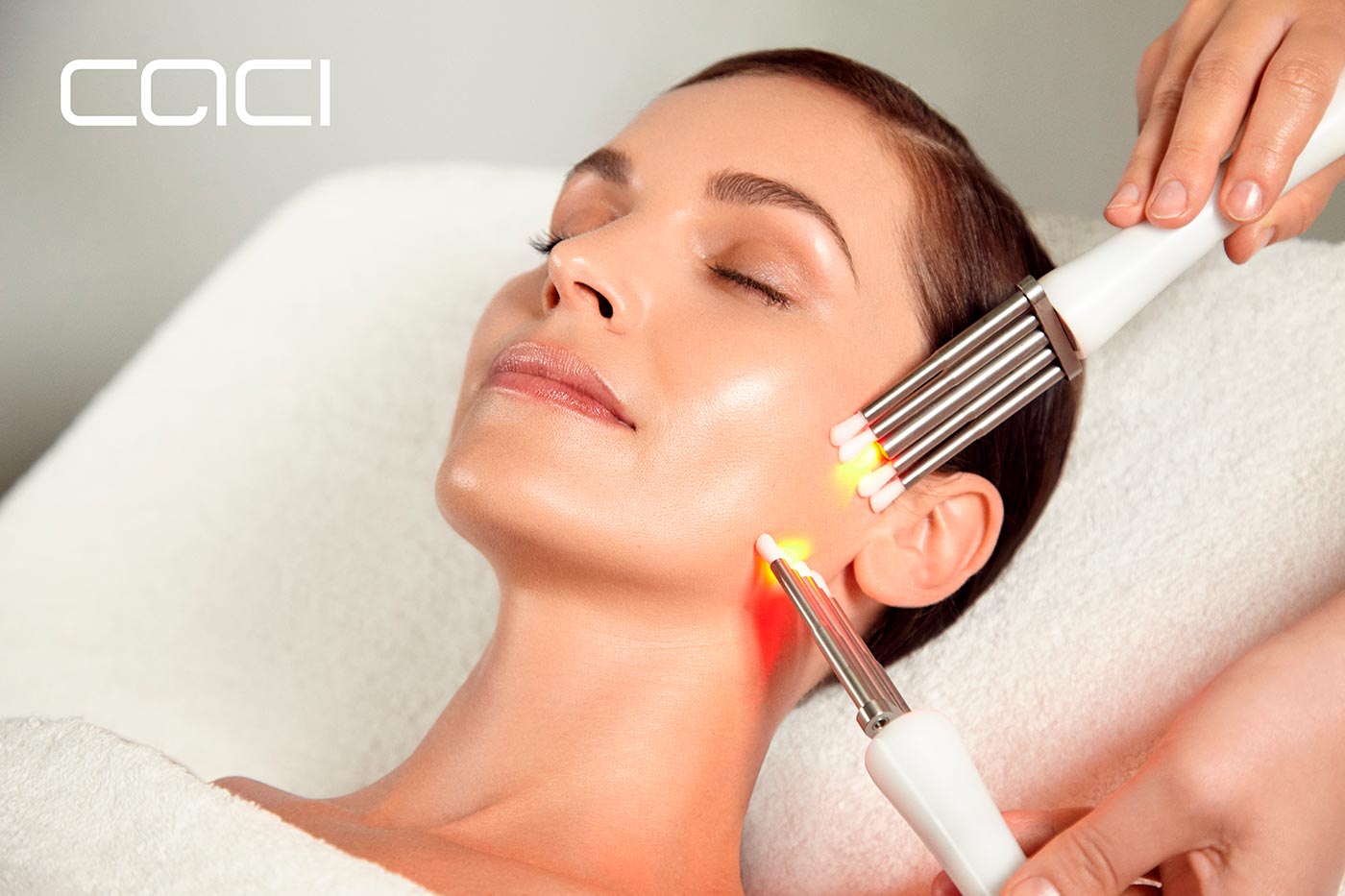 CACI-Jowl-Lift-1400px